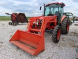 Kubota M7040 Loader Tractor