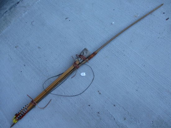 Recurve Bow with Arrows