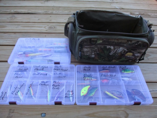 Plano Real Tree Tackle Box with (39) Lures