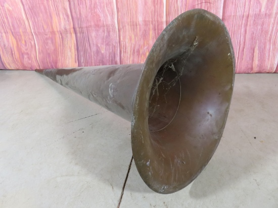 Talking Machine / Record Player Horn