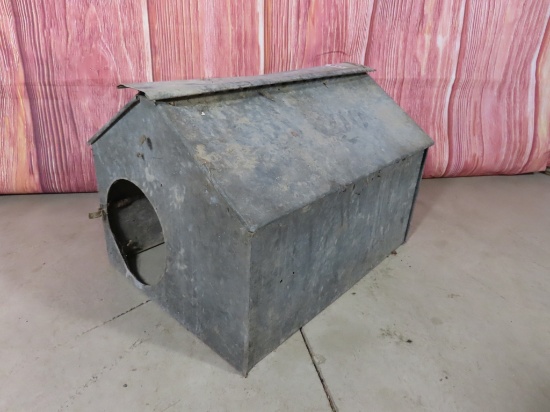 Argo Chicken Brooder