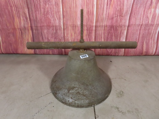 Cast Iron Dinner / RR Bell