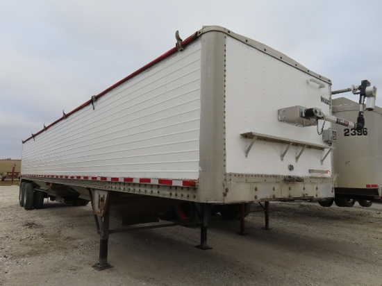 1986 Wilson Hopper Bottom Trailer