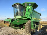 John Deere 9410 Combine