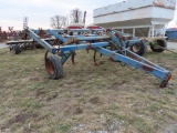 DMI Chisel Plow