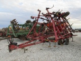IH 4600 Cultivator