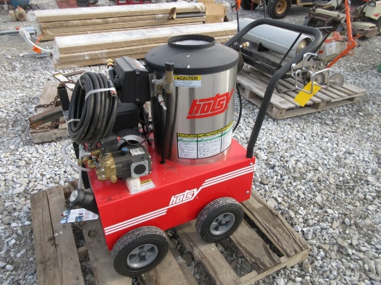 NEW Hotsy Power Washer