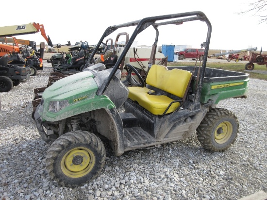 2018 John Deere XUV590E Gator