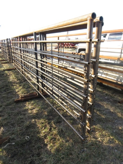 (4) 20' Stand Alone Cattle Panels