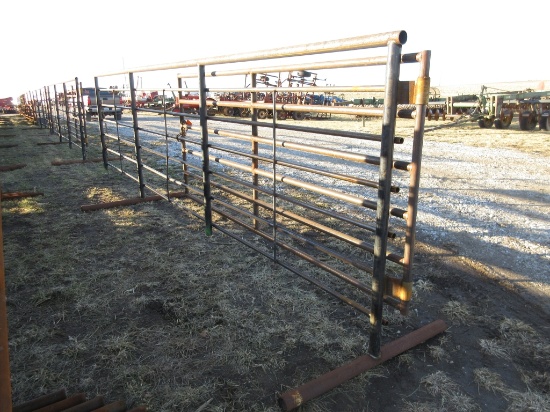 20' Stand Alone Panel with Swing Gate