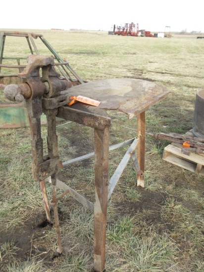 Post Vise on Stand