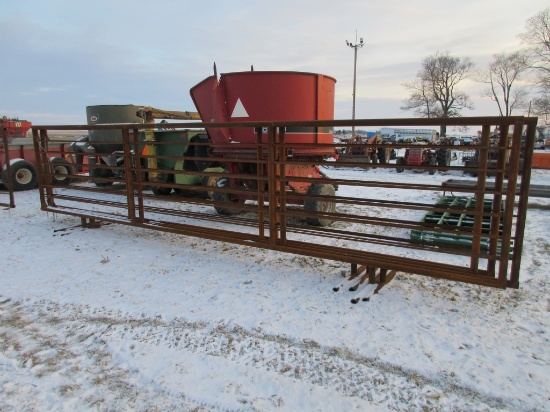 (4) Texas Built 25' Stand Alone Panels
