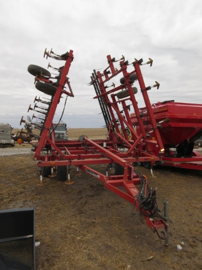 Case IH 4300 Field Cultivator