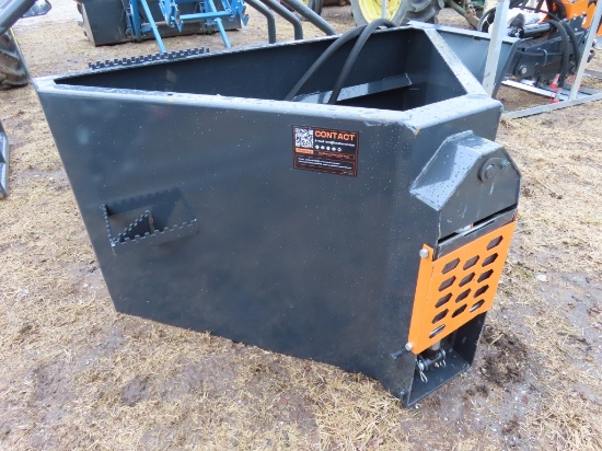 Wolverine Quick Attach Concrete Bucket