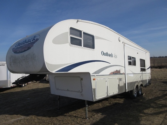 2005 Keystone Outback Camper