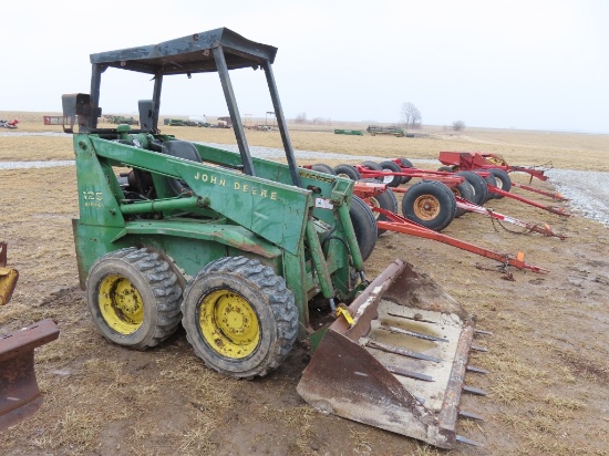 John Deere 125 Skid Loader - Diesel