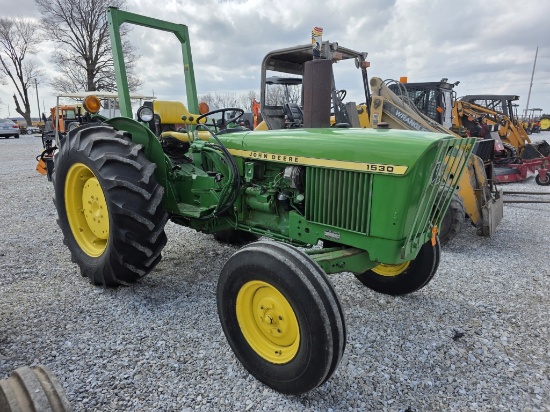John Deere 1530 Tractor