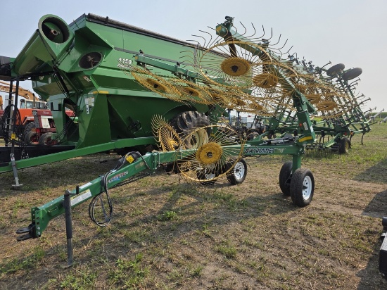Ogden RCR-812 Hay Rake