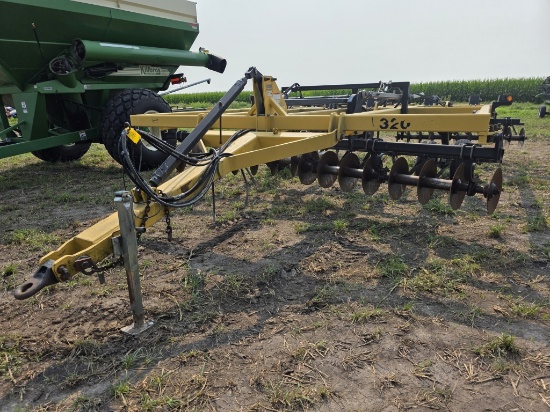 Landoll 2320 Ripper