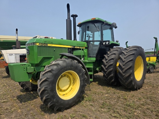 1991 John Deere 4955 Tractor