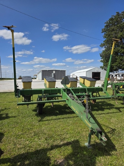 John Deere 7000 4-Row Planter