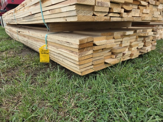 96 Pine 1x4x10 Boards