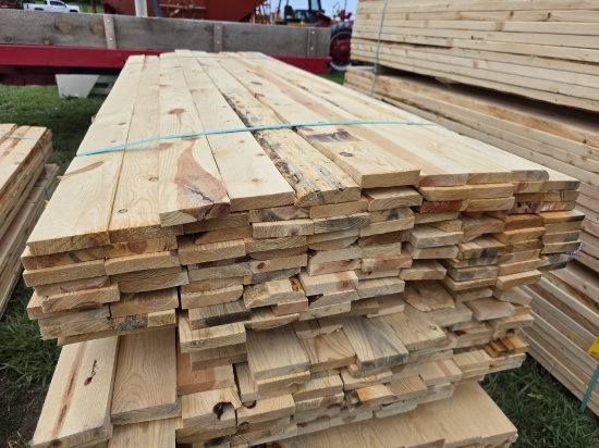 96 Pine 1x4x8 Boards