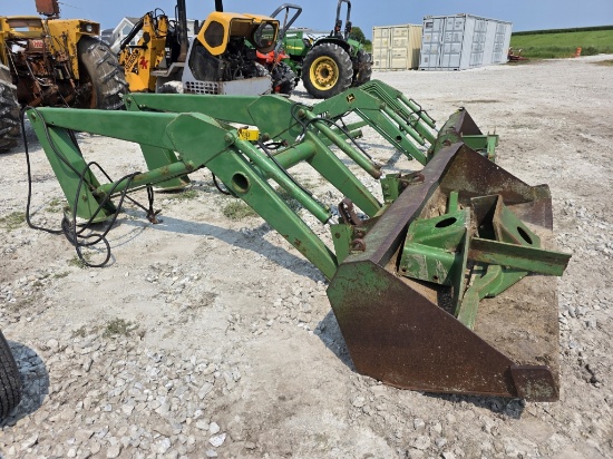 John Deere Loader With Brackets