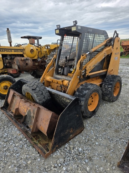Case 90XT Skid Steer Loader