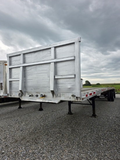 2005 Flatbed Trailer