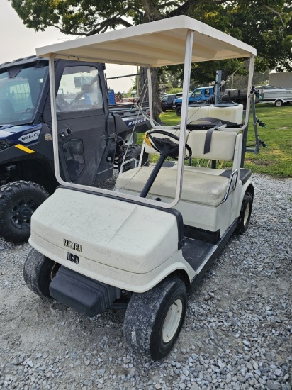 Gas-Powered Yamaha Golf Cart