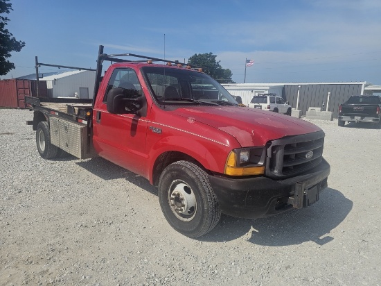 1999 Ford F-350 Super Duty Pickup Truck