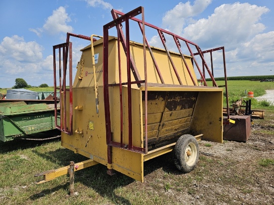 Bozooka 15-Foot Cattle Creep Feeder