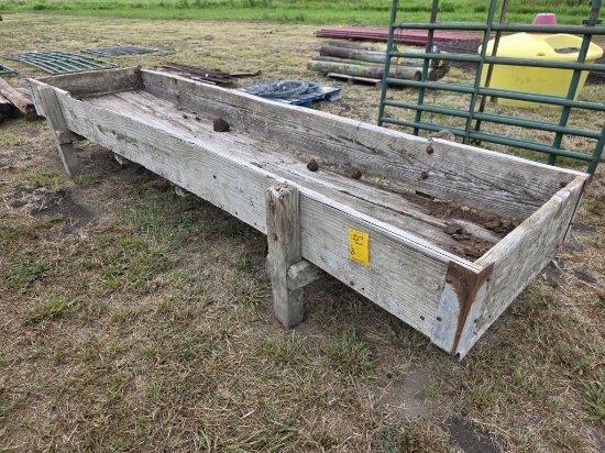 Wooden Livestock Feed Bunk