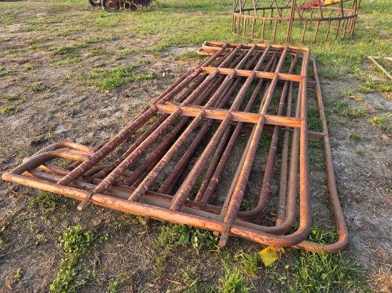Lot Of Assorted Corral Gates