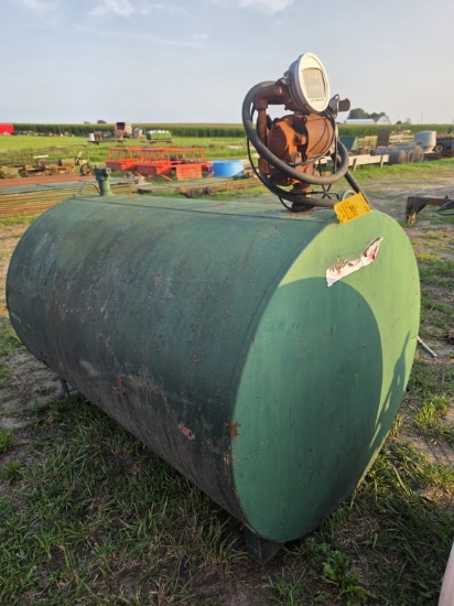 500-Gallon Fuel Tank With Pump