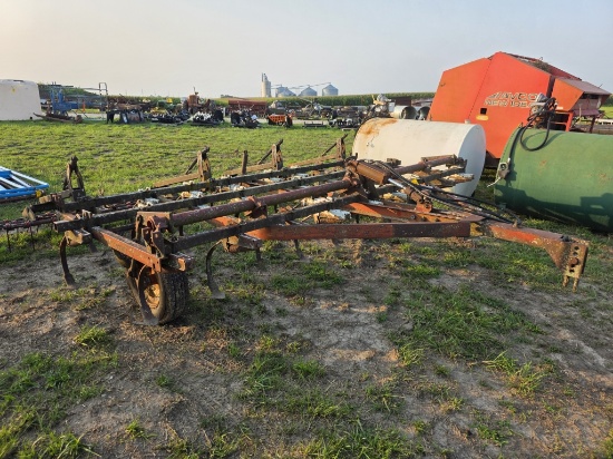 IH Field Cultivator