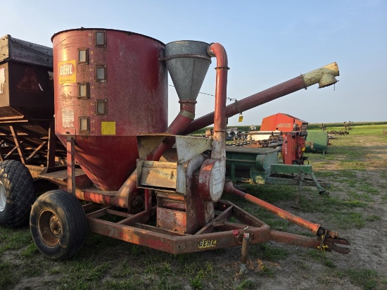 Gehl Mix-All Grinder Mixer