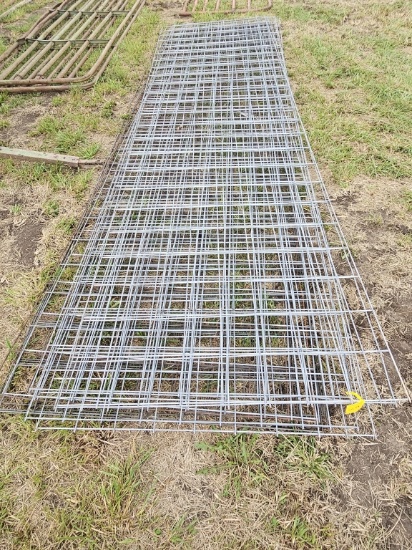 Lot of (12) 16-Foot Cattle Panels