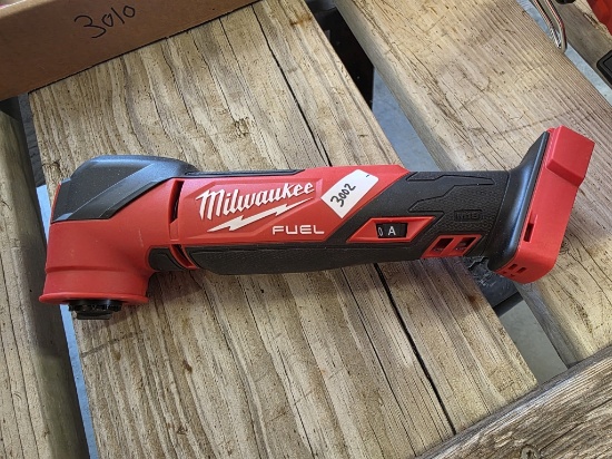 Milwaukee Oscillating Multi-Tool