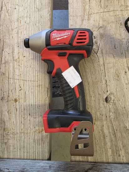 Milwaukee M18 1/4-Inch Impact Driver