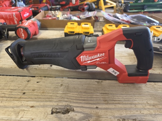 Milwaukee M18 Reciprocating Saw