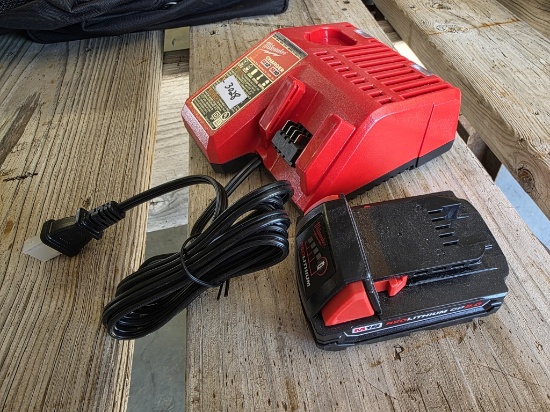 Milwaukee M18 2.0 Battery And Charger