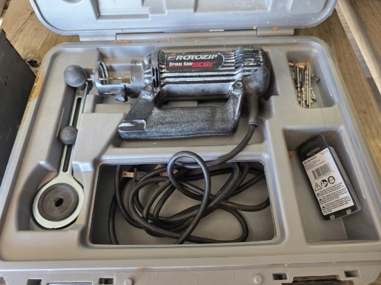 Corded RotoZip Tool