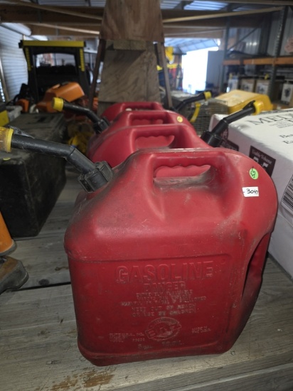 Lot Of Four 5-Gallon Gas Cans