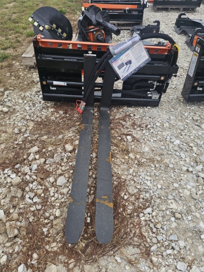 Quick-Attach Skid Steer Hydraulic Forks