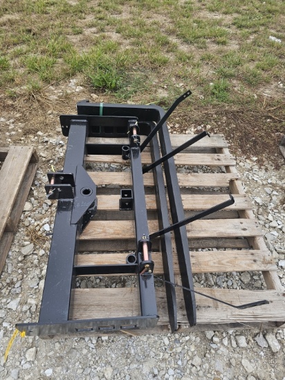 3-Point Hitch Pallet Fork Combo