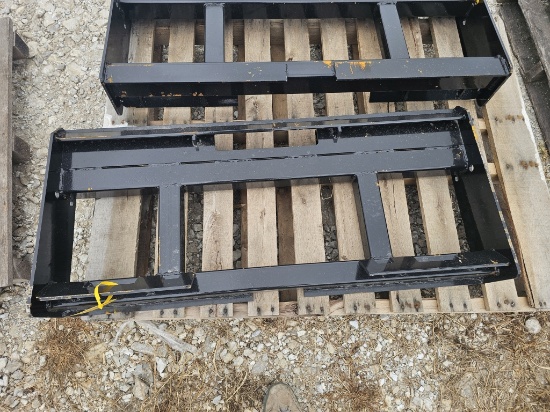 Quick-Attach Pallet Fork Frame