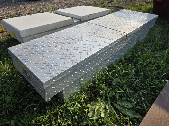 Diamond-Plate Truck Toolbox