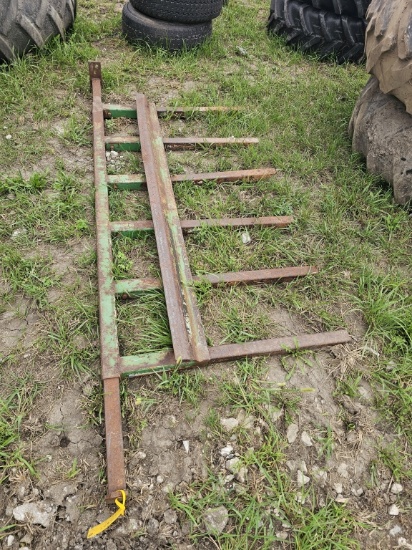 Adjustable-Width Manure Forks For Loader Bucket